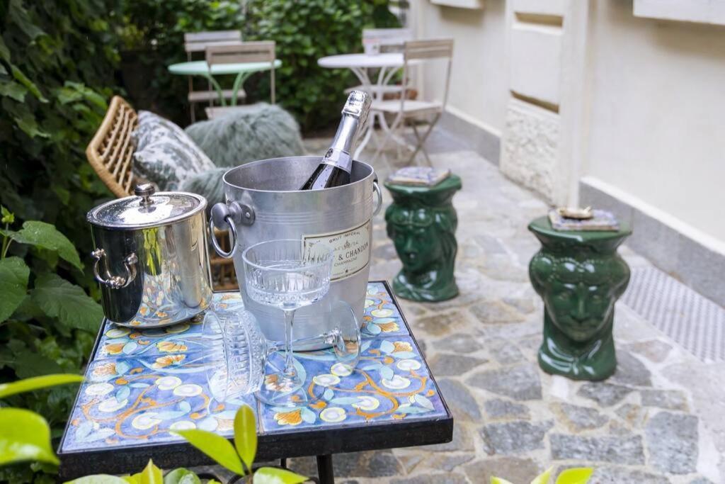 Luxury Bohemian Suite With Private Garden In Milán Exteriér fotografie